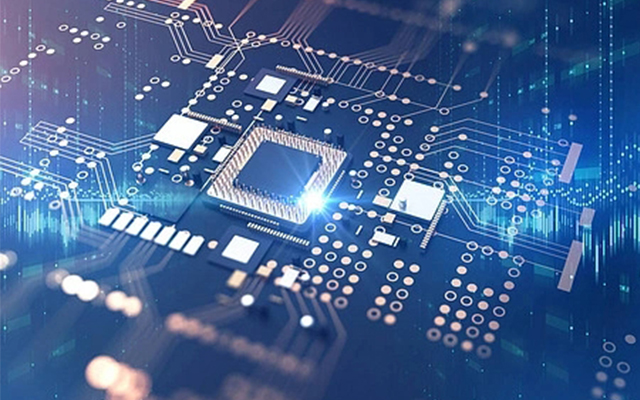 工控機和電腦的區(qū)別是什么？五大方面從功能到應(yīng)用全方位解析