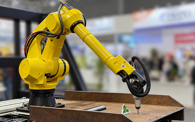 D2000飛騰瘦客戶機，為工業發展提供便捷、高效的核心硬件